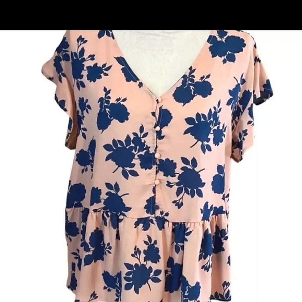 Bobeau Women's Flutter Sleeves Button Front Blouse Top Ruffle Boho Size Medium